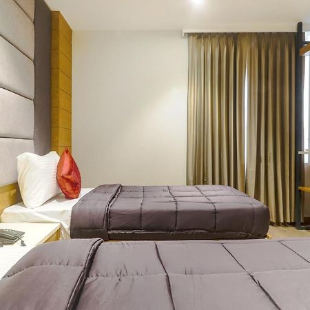 Hotel Bricks, Karol Bagh, New Delhi 外观 照片