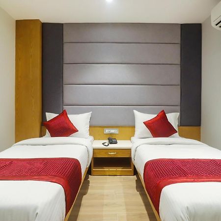 Hotel Bricks, Karol Bagh, New Delhi 外观 照片