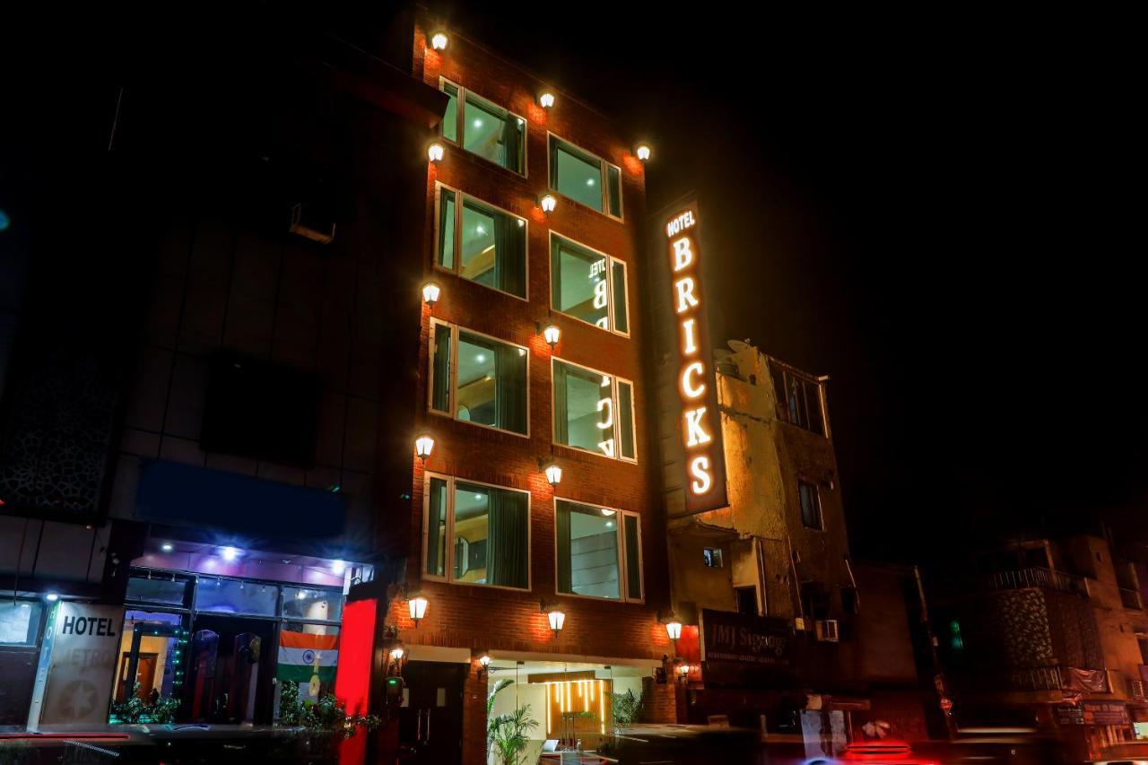 Hotel Bricks, Karol Bagh, New Delhi 外观 照片