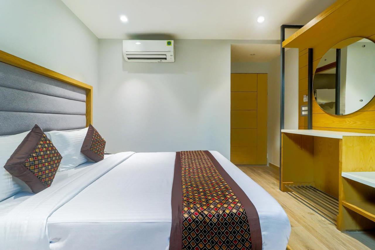 Hotel Bricks, Karol Bagh, New Delhi 外观 照片