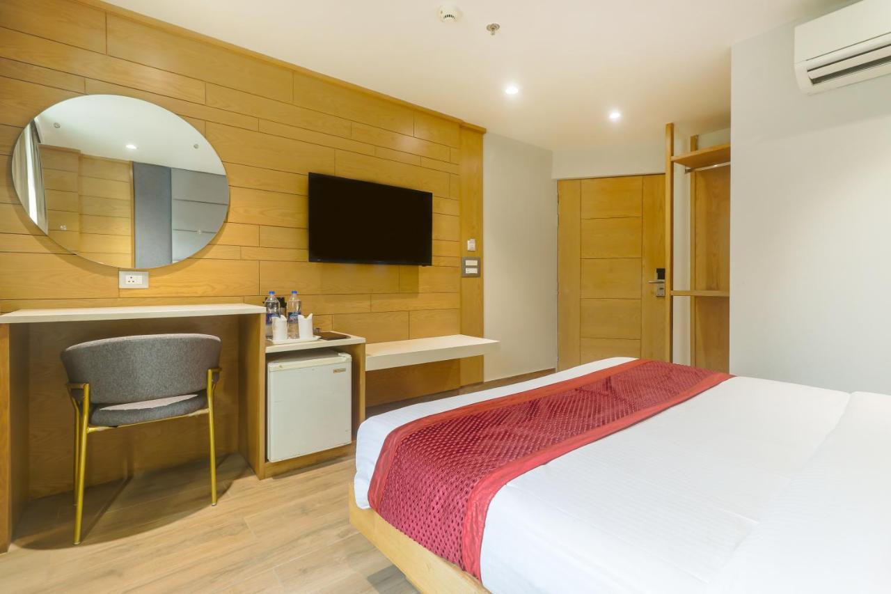Hotel Bricks, Karol Bagh, New Delhi 外观 照片