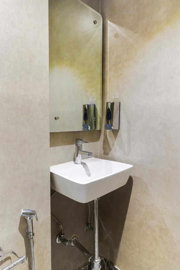 Hotel Bricks, Karol Bagh, New Delhi 外观 照片